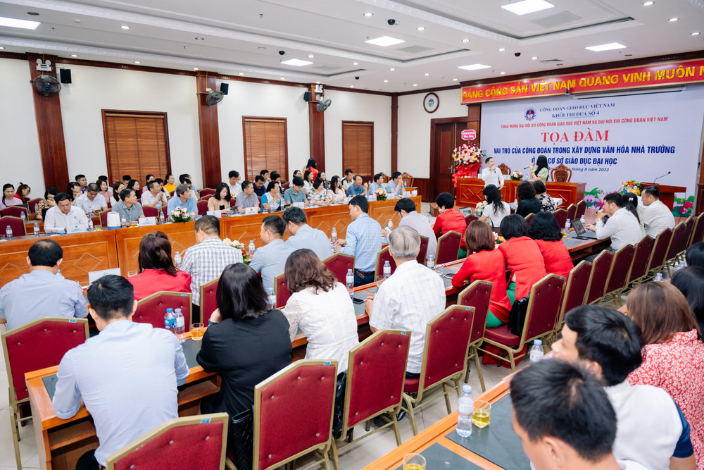 Khối thi đua số 4 Công đoàn Giáo dục Việt Nam tổ chức Tọa đàm "Vai trò của Công đoàn trong việc xây dựng văn hóa Nhà trường ở các cơ sở giáo dục đại học"